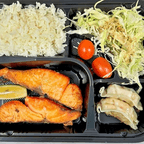 Best L12. Grilled Salmon Meal in New York, NY